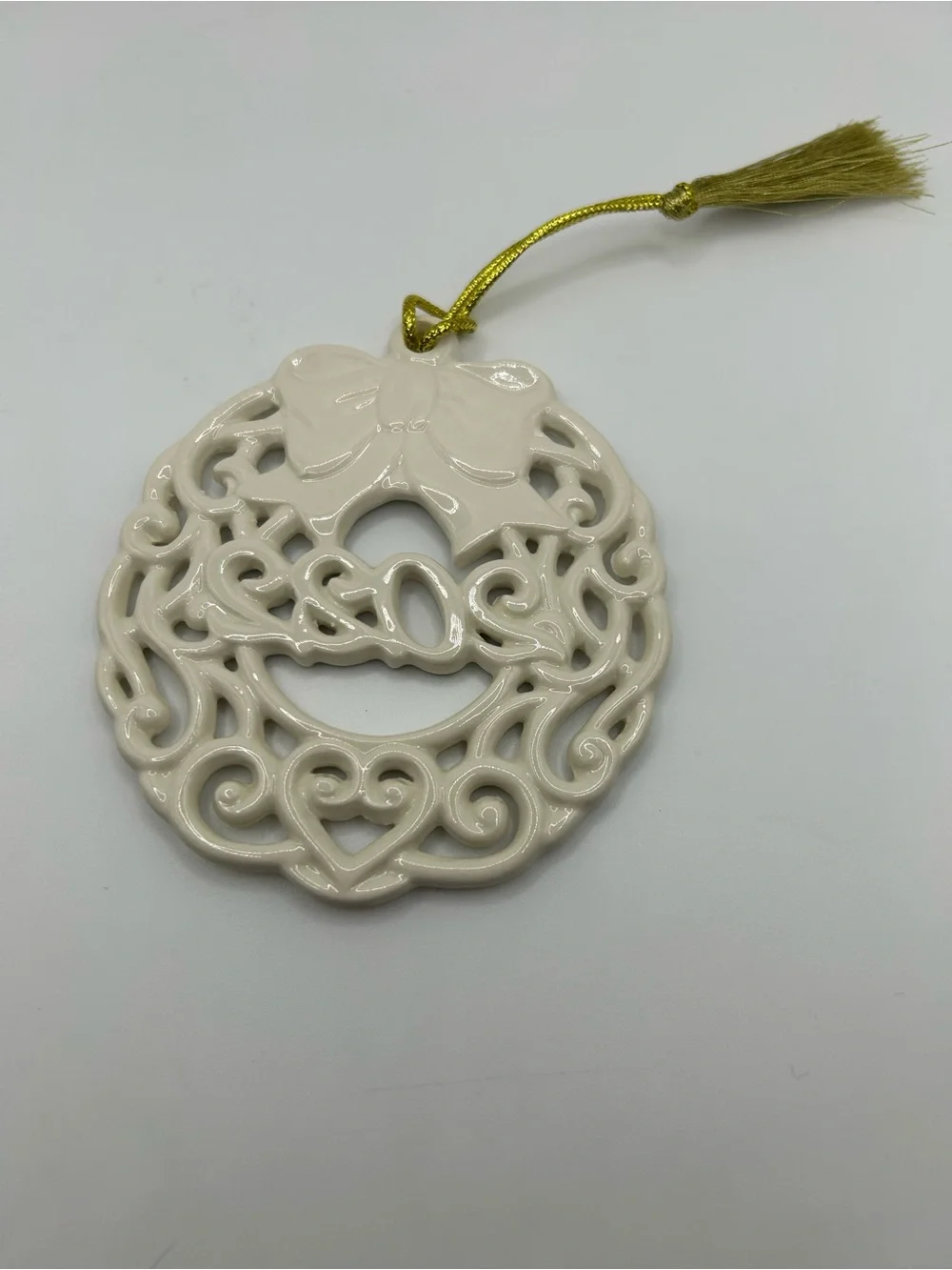 NEW 2022 Lenox Ceramic Holiday Wreath Ornament